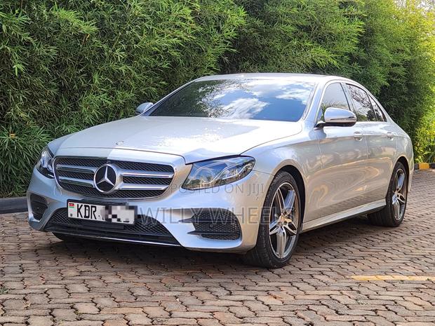 Mercedes-Benz E200 2016 Silver