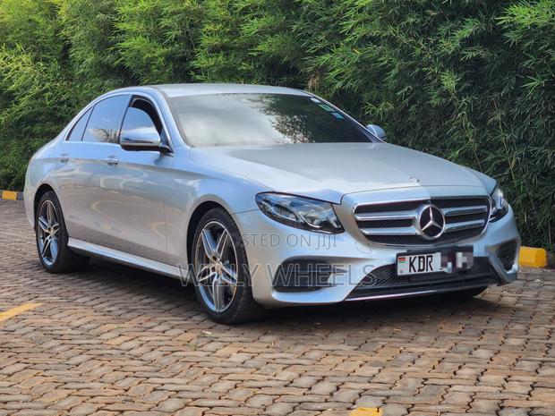 Mercedes-Benz E200 2016 Silver