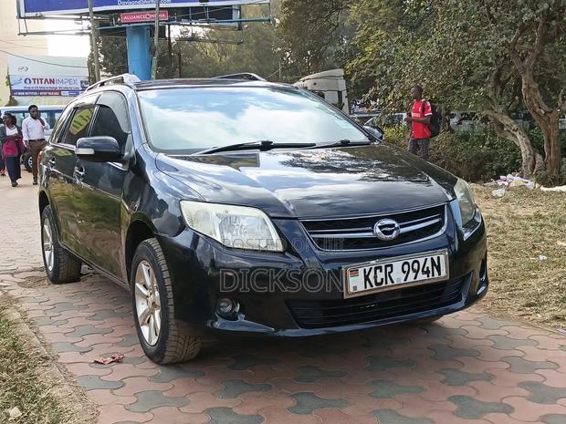 Toyota Corolla Fielder 2011 Black