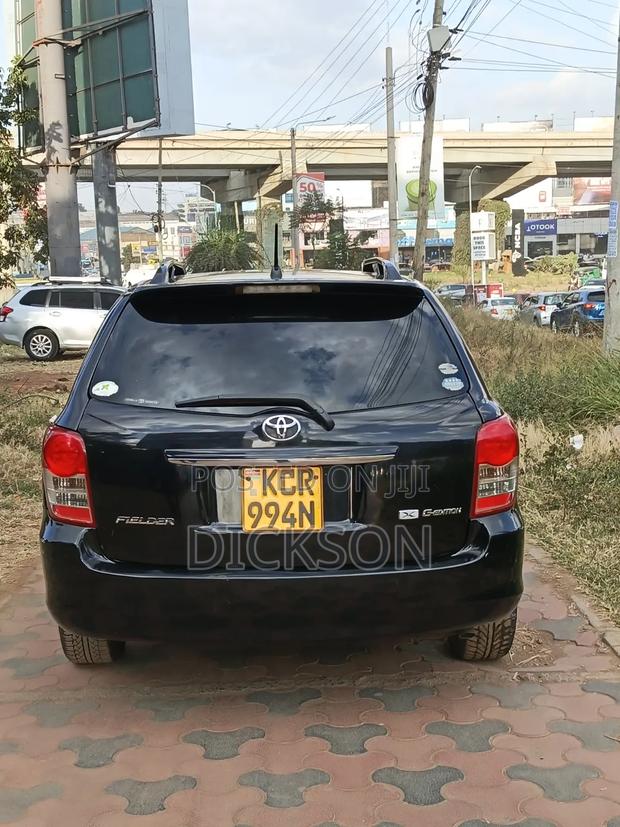 Toyota Corolla Fielder 2011 Black