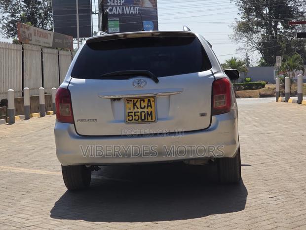 Toyota Corolla Fielder 2008 Silver