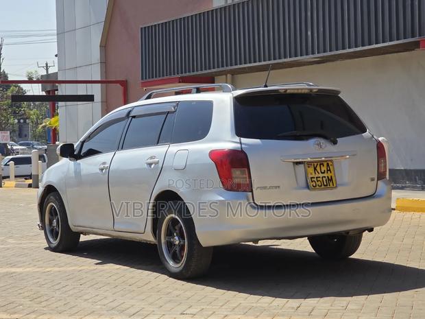 Toyota Corolla Fielder 2008 Silver