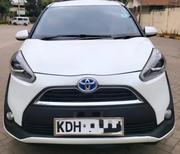 Toyota Sienta 2017 White for sale