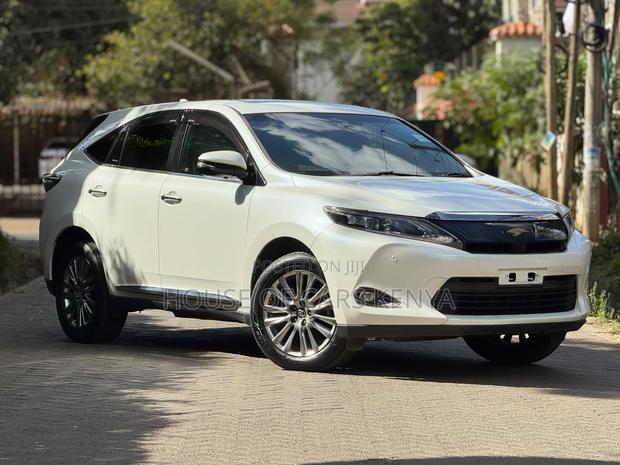 Toyota Harrier 2016 White