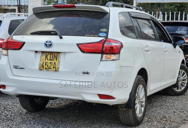 Toyota Corolla Fielder 2016 White