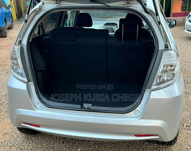 Honda Fit 2012 Silver