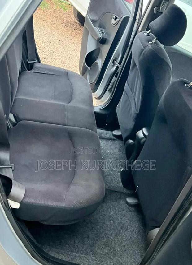 Honda Fit 2012 Silver