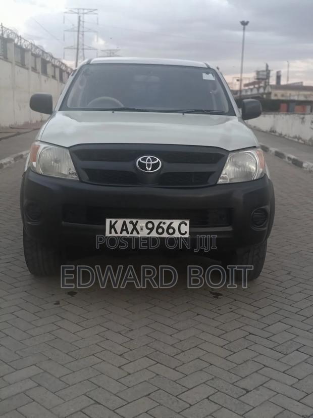 Toyota Hilux 2006 Silver