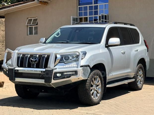 Toyota Land Cruiser Prado 2020 Silver