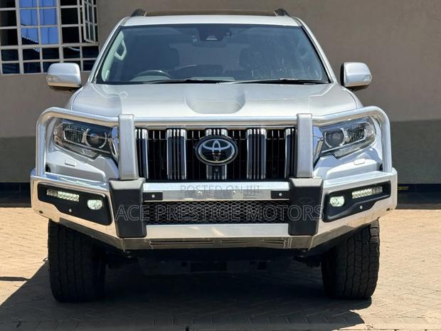 Toyota Land Cruiser Prado 2020 Silver