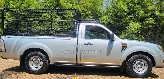 Ford Ranger 2010 Silver