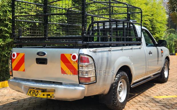 Ford Ranger 2010 Silver