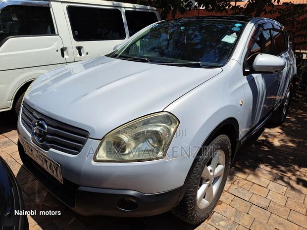 Nissan Dualis 2010 White