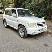 Mitsubishi Pajero IO 2003 White for sale