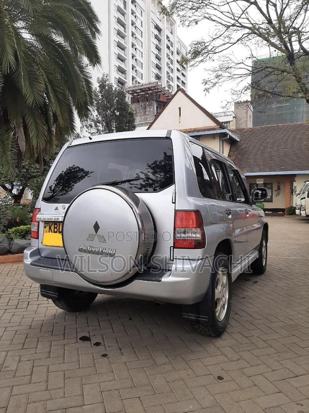 Mitsubishi Pajero 2005 Silver