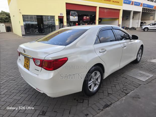 Toyota Mark X 2011 White
