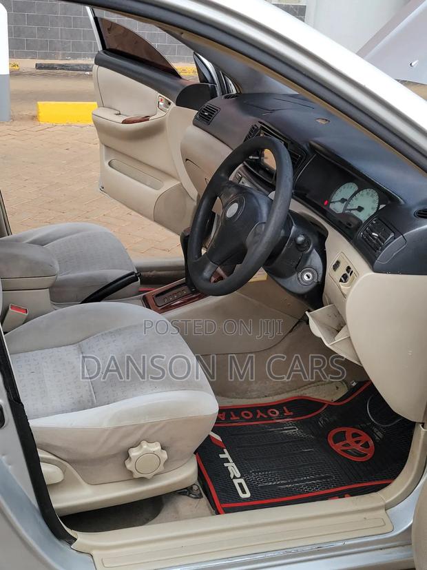 Toyota Corolla RunX 2004 Silver