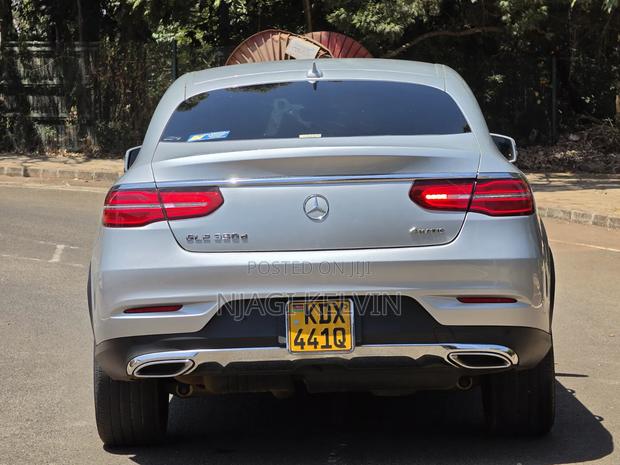 Mercedes-Benz GLE-Class GLE 350d 4MATIC 2019 Silver