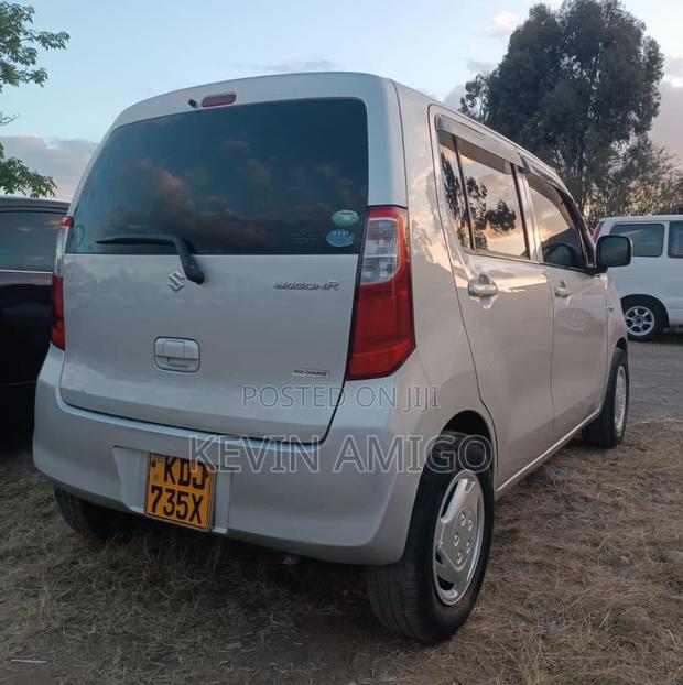 Suzuki Wagon R 660 Petrol FWD 2016 Silver