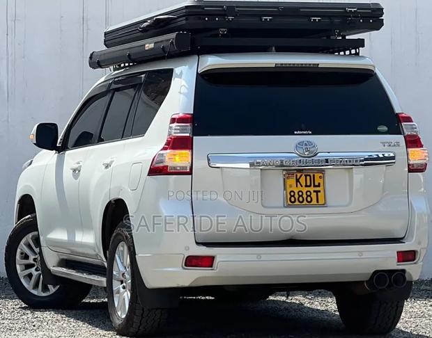 Toyota Land Cruiser Prado 2015 White