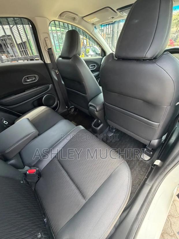 Honda Vezel 2019 White