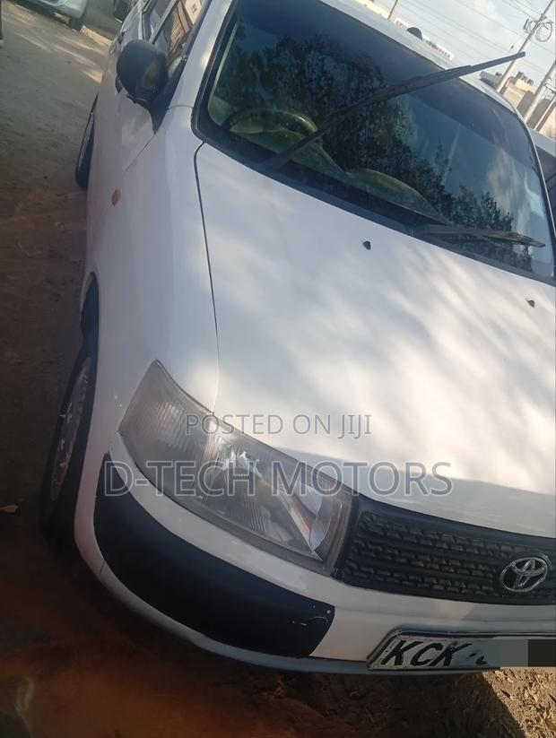 Toyota Probox 2010 White