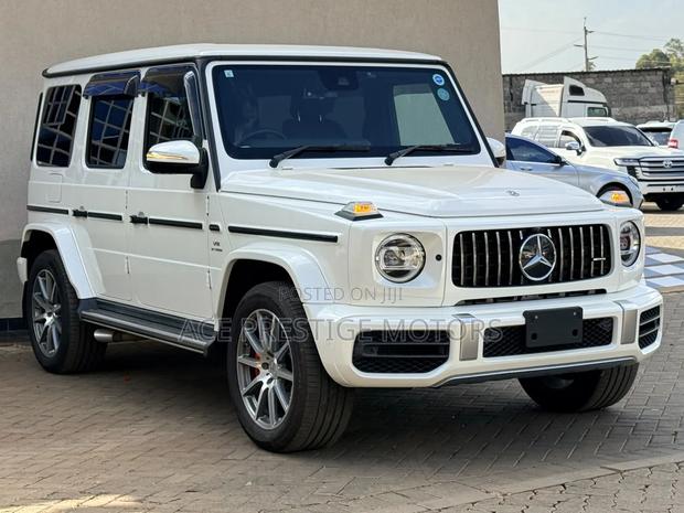 Mercedes-Benz G-Class 2019 White
