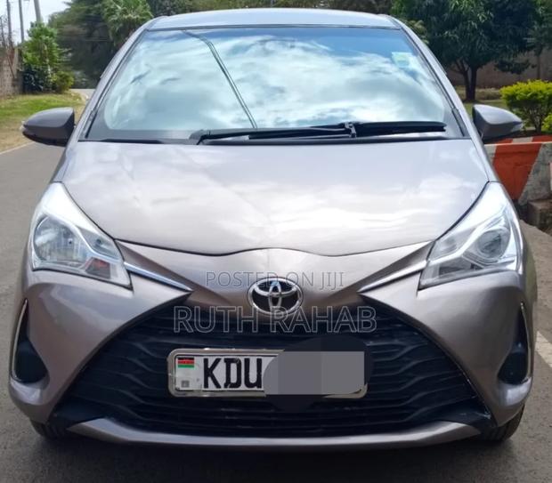 Toyota Vitz 2018 Brown