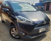 Toyota Sienta 2017 Blue for sale