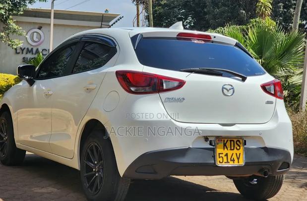 Mazda Demio 2019 White
