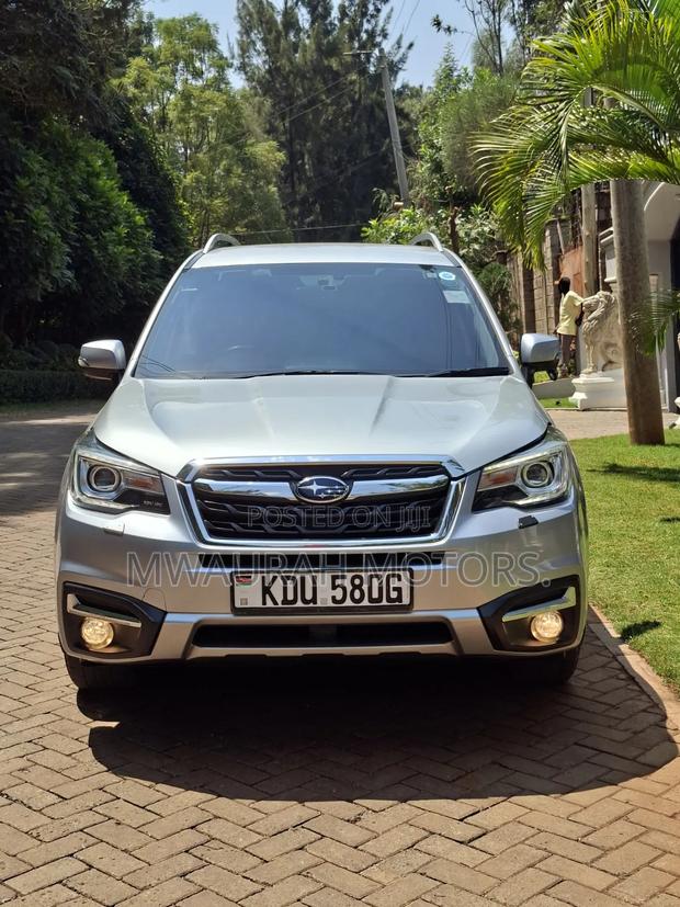 Subaru Forester 2018 Silver
