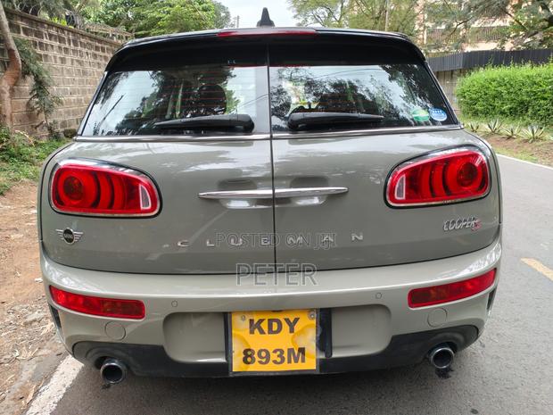 Mini Clubman 2019 Gray