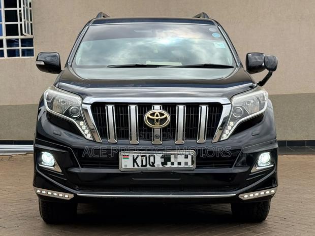 Toyota Land Cruiser Prado 2018 Black