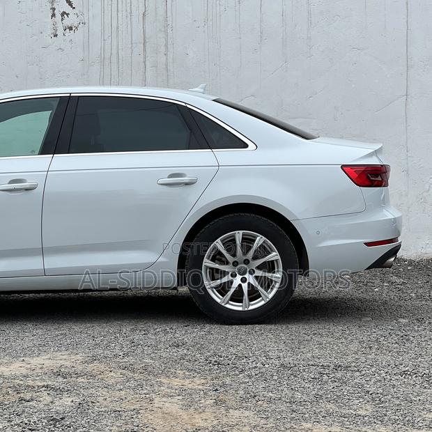 Audi A4 2017 White
