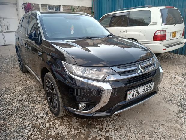 Mitsubishi Outlander 2016 Black