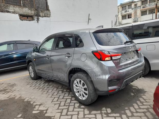 Mitsubishi RVR 2020 Gray