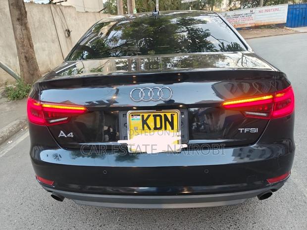 Audi A4 2.0T Premium FWD FrontTrak 2016 Black