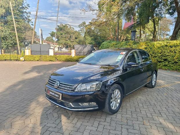 Volkswagen Passat 2012 Black