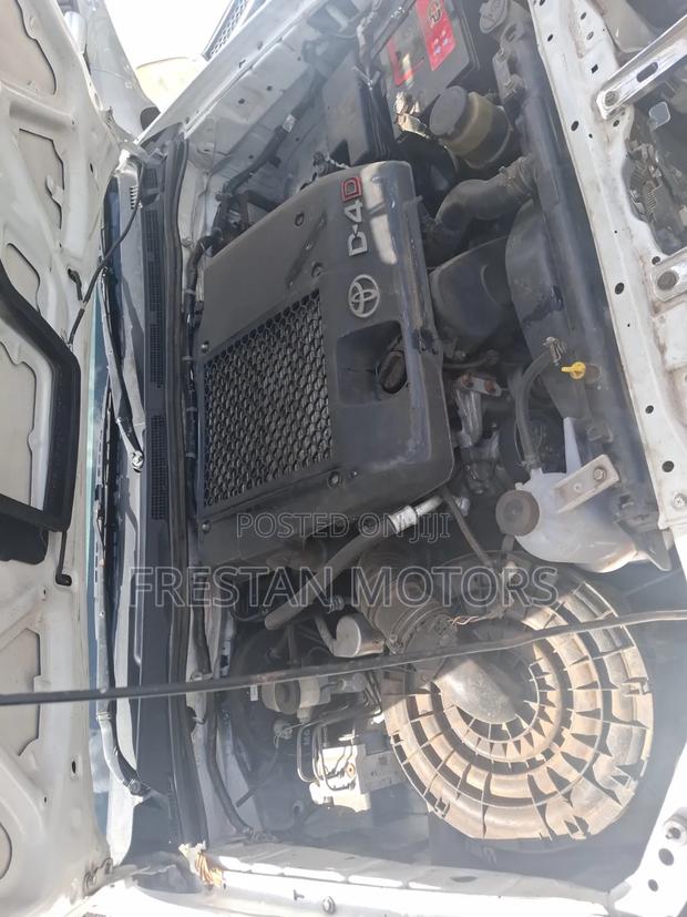 Toyota Hilux 2007 White