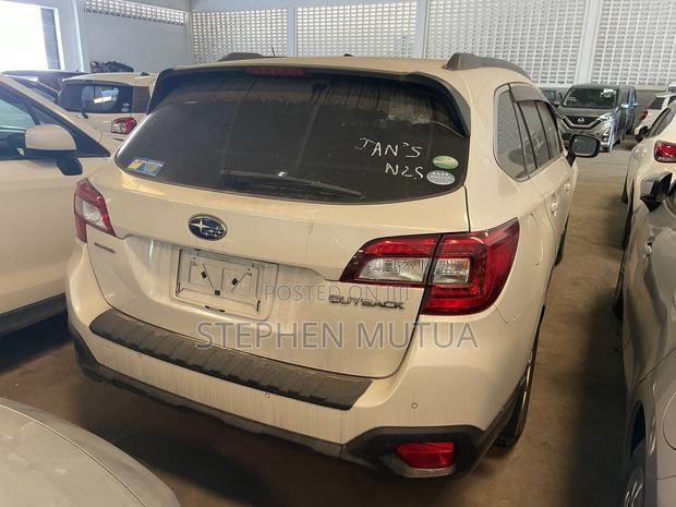 Subaru Outback 2.5i Limited AWD 2019 White