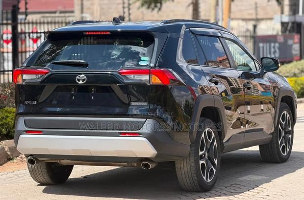 Toyota RAV4 2019 Black