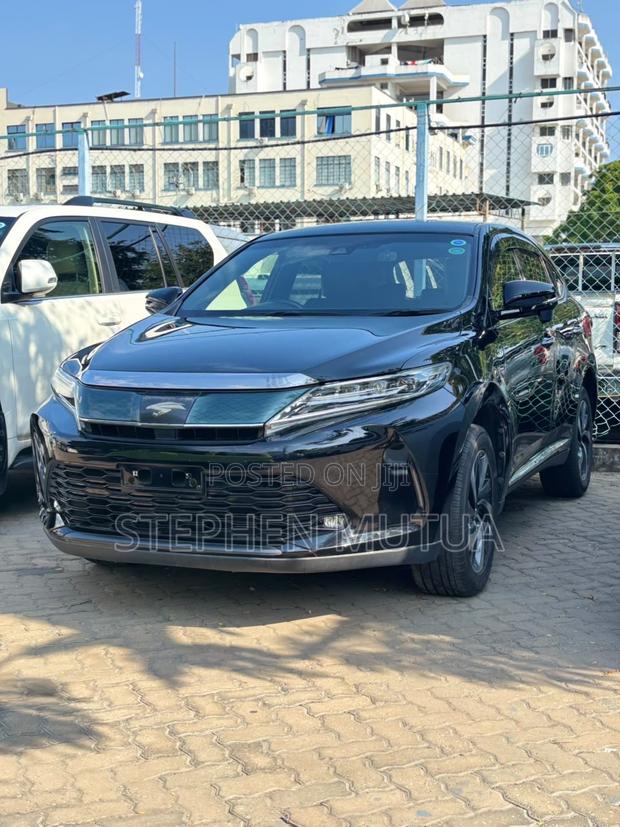 Toyota Harrier 2.0 Turbo 2019 Black