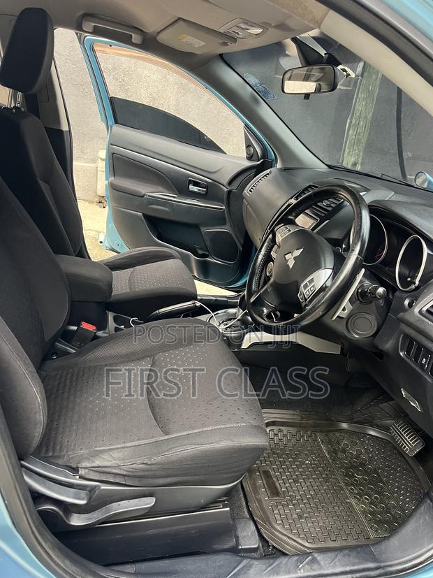 Mitsubishi RVR 2010 Blue