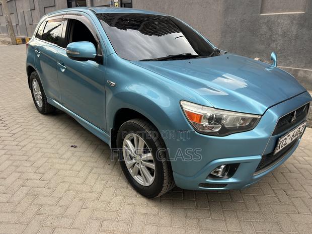 Mitsubishi RVR 2010 Blue