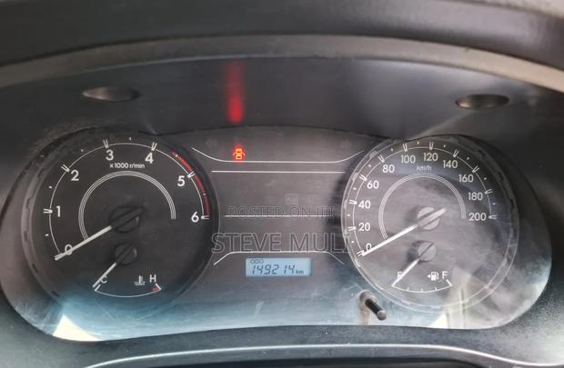 Toyota Hilux 2016 White