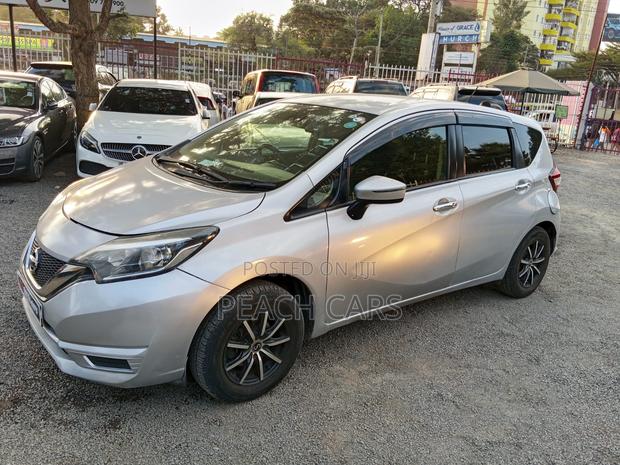 Nissan Note 2017 Silver