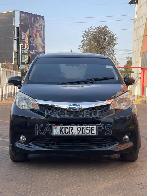 Toyota Ractis 2011 Black