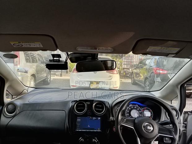 Nissan Note 2017 Silver