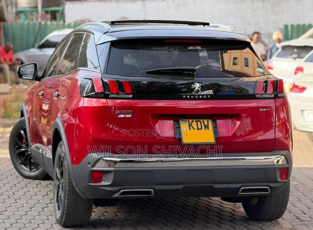 Peugeot 3008 2018 Red