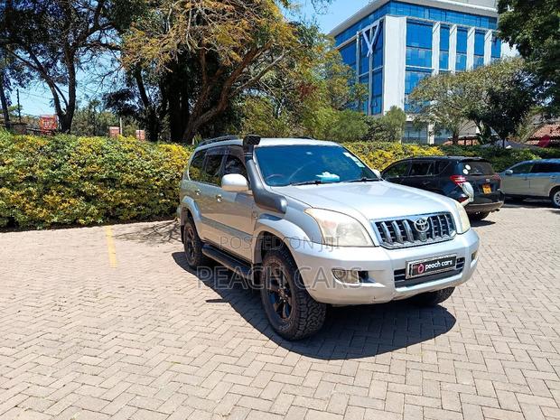 Toyota Land Cruiser Prado 2006 Silver